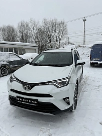 Toyota RAV4, 2019г, полный привод, вариатор