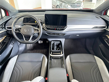 Volkswagen , 2022г., задний привод, автомат