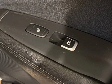 Kia Sorento, 2015г, передний привод, автомат