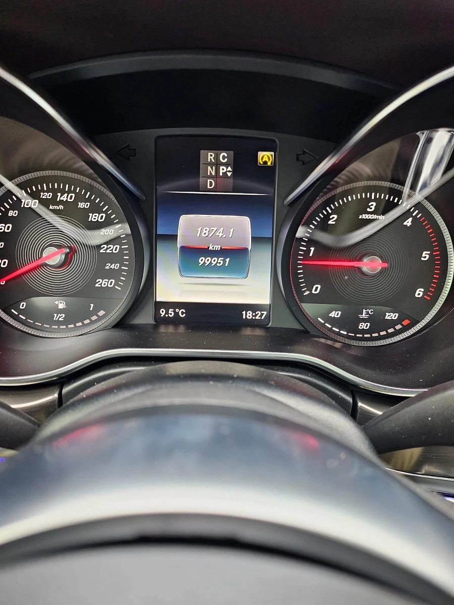 Mercedes-Benz V-Класс, 2018г., полный привод, автомат
