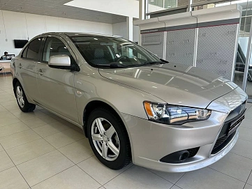 Mitsubishi Lancer, 2013г, передний привод, механика