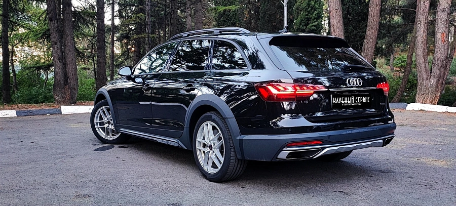 Audi A4 allroad, 2021г., полный привод, робот