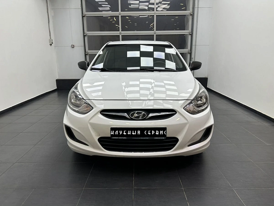 Hyundai Solaris, 2014г., передний привод, автомат