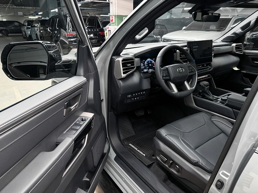 Toyota Sequoia, 2025г., полный привод, автомат