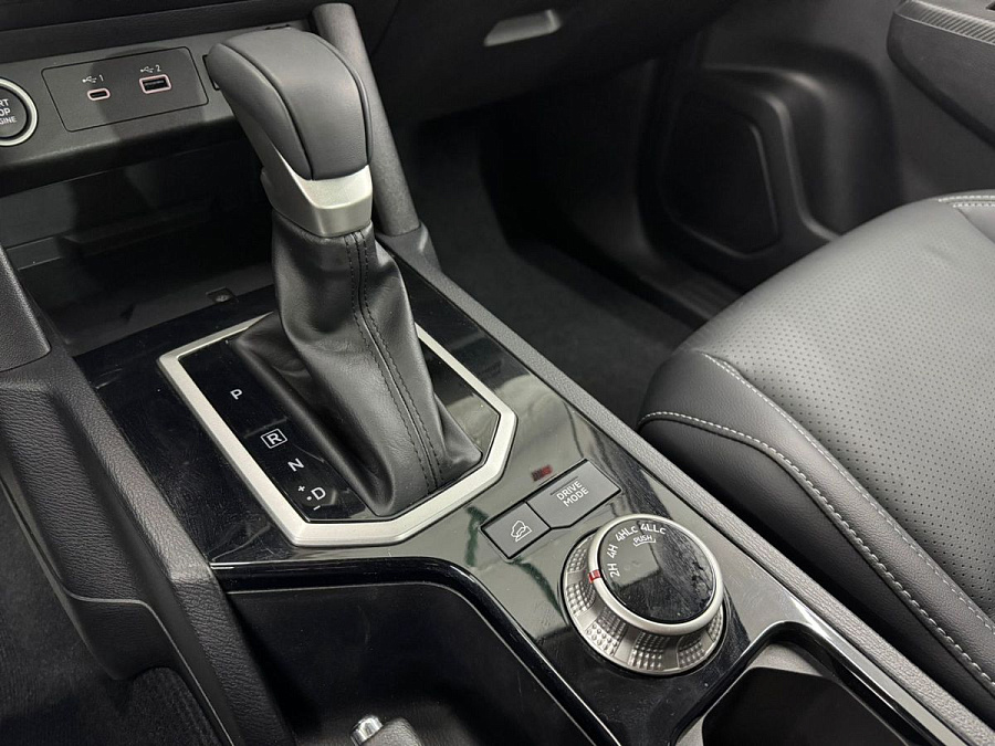 Mitsubishi L200, 2024г., полный привод, автомат