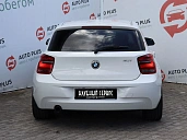 BMW 1 серии, 2012г., задний привод, автомат