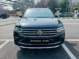 Volkswagen Tiguan, 2021г, полный привод, робот