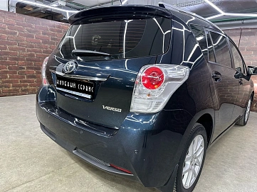 Toyota Verso, 2013г, передний привод, вариатор