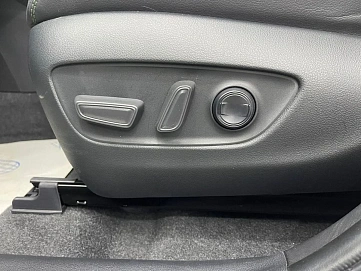 Toyota RAV4, 2025г, полный привод, вариатор