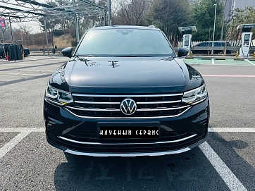 Volkswagen Tiguan, 2021г, полный привод, робот