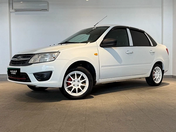 Lada (ВАЗ) Granta, 2015г., передний привод, механика