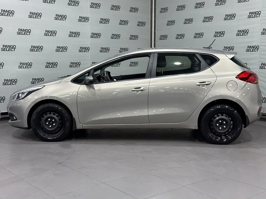 Kia Ceed, 2013г., передний привод, механика