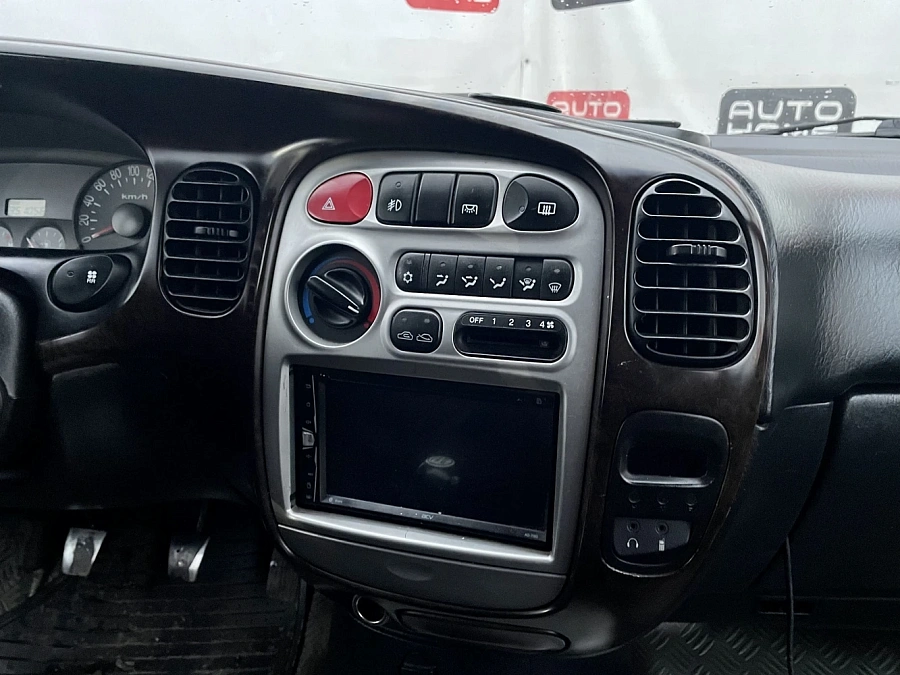 Hyundai Starex, 2007г., передний привод, механика