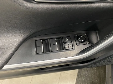 Toyota RAV4, 2019г, передний привод, вариатор