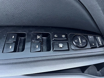 Hyundai Elantra, 2016г, передний привод, автомат