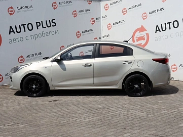 Kia Rio, 2018г, передний привод, автомат