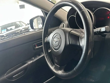 Mazda 3, 2006г, передний привод, механика