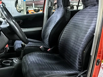 Toyota Yaris, 2006г., передний привод, механика