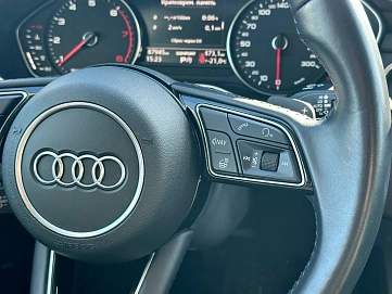 Audi A5, 2019г, передний привод, робот