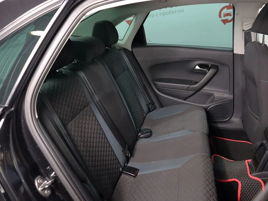 Volkswagen Polo, 2019г., передний привод, автомат