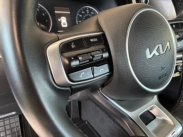 Kia K5, 2021г, передний привод, автомат