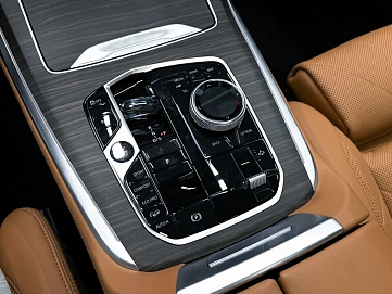 BMW X7, 2022г, полный привод, автомат