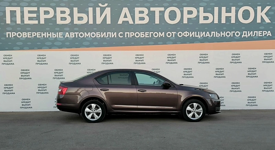 Skoda Octavia, 2014г., передний привод, робот