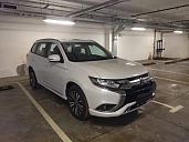 Mitsubishi Outlander, 2022г., передний привод, вариатор