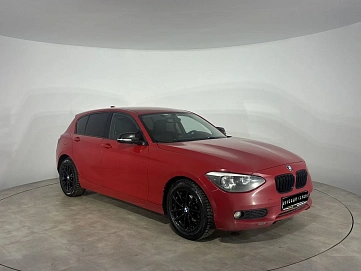 BMW 1 серии, 2013г, задний привод, автомат