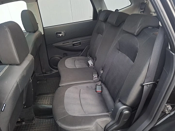 Nissan , 2010г., полный привод, вариатор