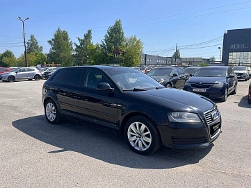 Audi A3, 2009г, передний привод, механика