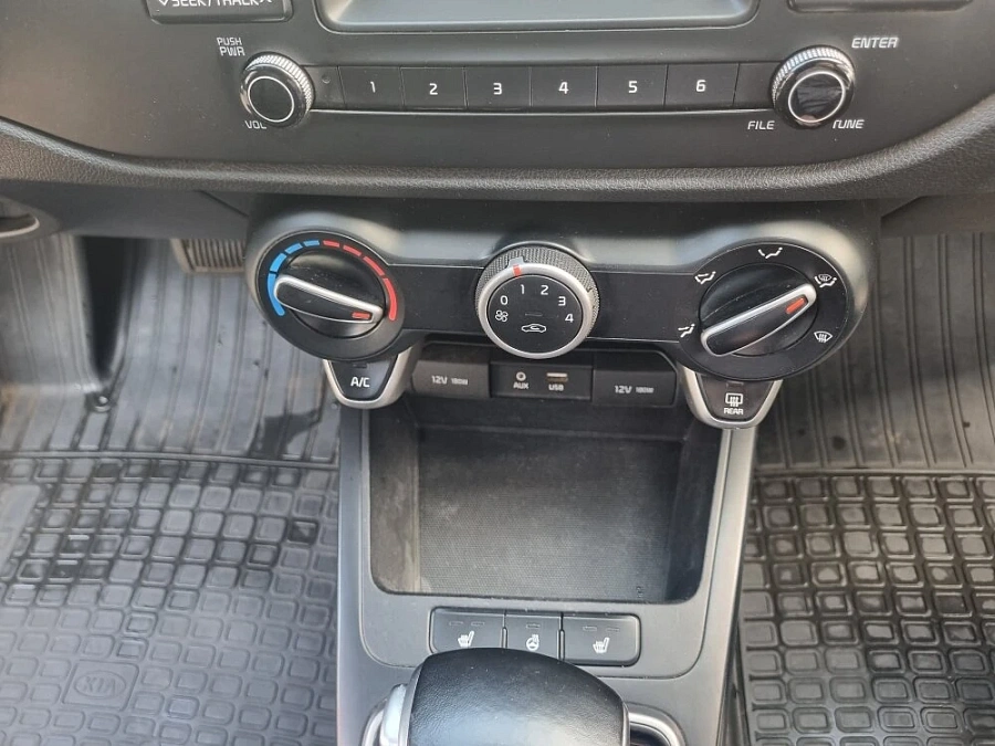 Kia Rio, 2018г., передний привод, автомат