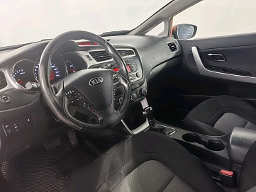 Kia Ceed, 2014г, передний привод, автомат