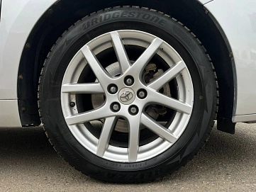 Toyota Verso, 2011г, передний привод, автомат