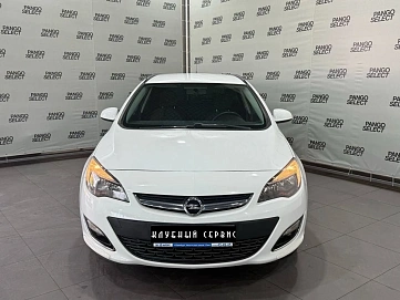 Opel Astra, 2013г, передний привод, механика