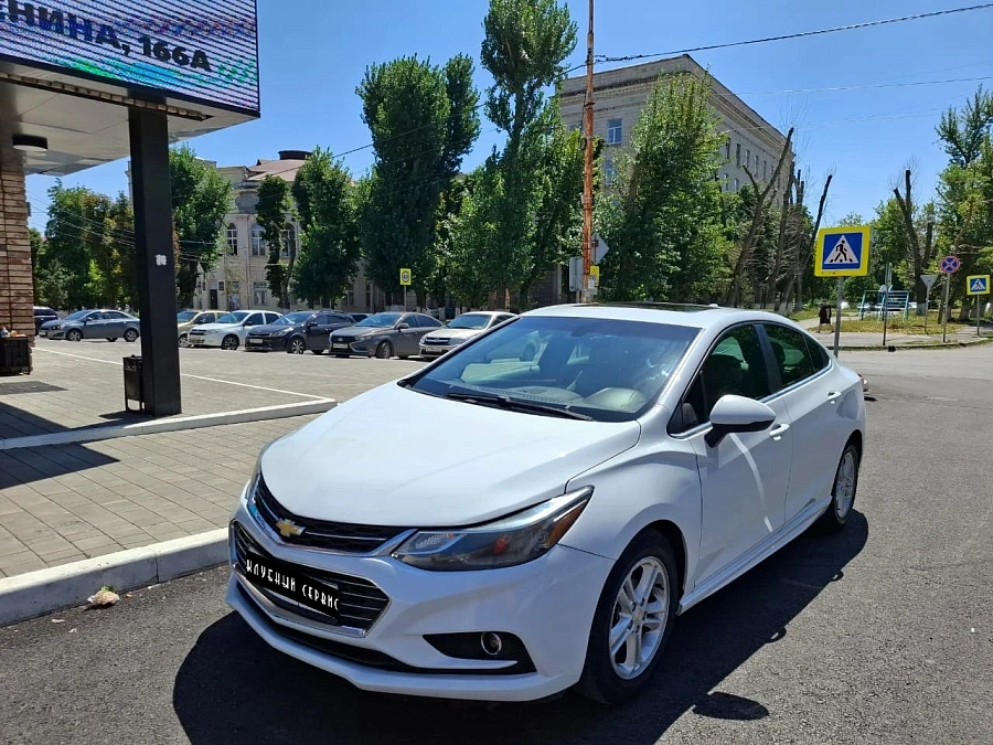 Chevrolet Cruze, 2018г., передний привод, автомат