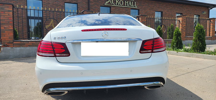 Mercedes-Benz E-Класс, 2015г., задний привод, автомат