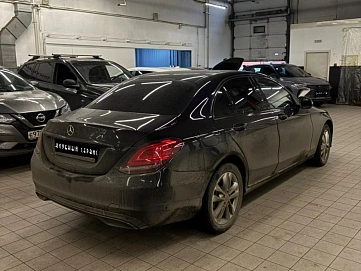 Mercedes-Benz C-Класс, 2019г, задний привод, автомат