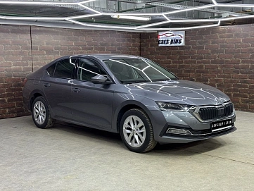 Skoda Octavia, 2021г, передний привод, автомат