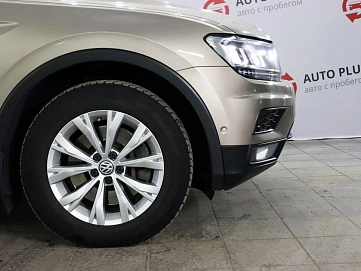 Volkswagen Tiguan, 2017г, полный привод, автомат