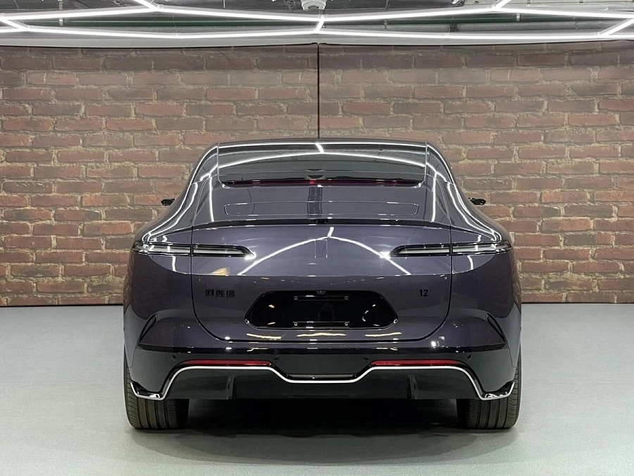 Avatr 12, 2024г., полный привод, автомат