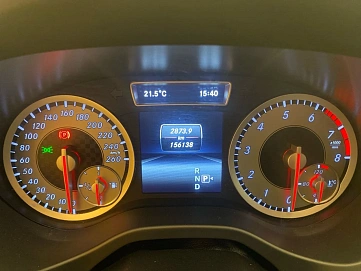 Mercedes-Benz A-Класс, 2015г, передний привод, робот