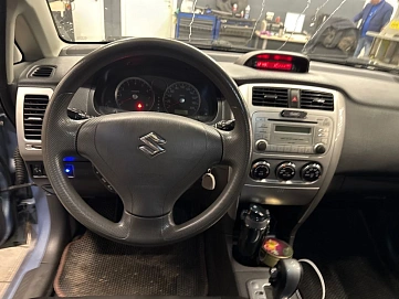 Suzuki Liana, 2007г, передний привод, автомат