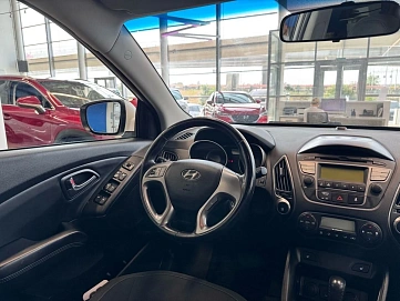 Hyundai ix35, 2014г, передний привод, автомат