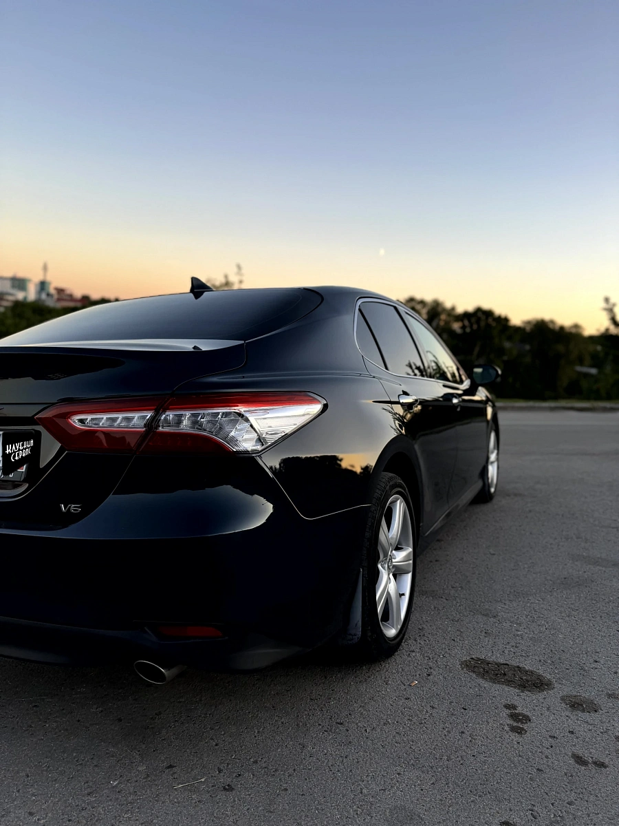 Toyota Camry, 2018г., передний привод, автомат