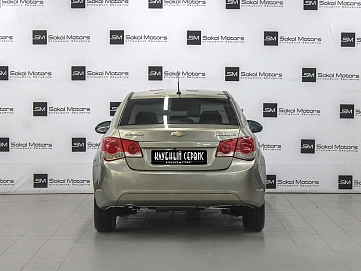 Chevrolet Cruze, 2010г, передний привод, механика