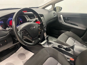 Kia Ceed, 2013г, передний привод, автомат