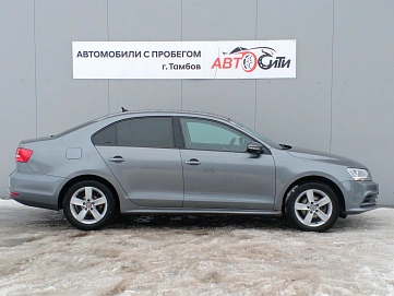 Volkswagen Jetta, 2015г, передний привод, механика
