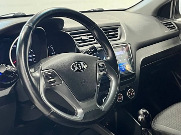 Kia Rio, 2015г, передний привод, автомат
