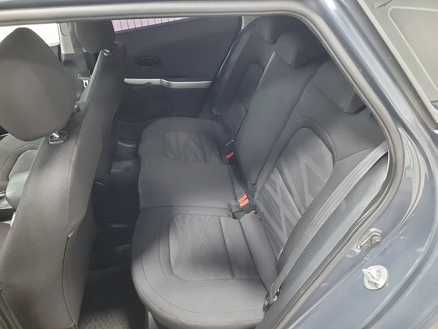 Kia Ceed, 2013г., передний привод, механика